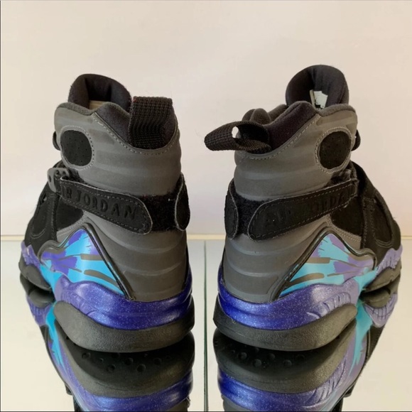 Jordan 8 - Picture 4 of 6
